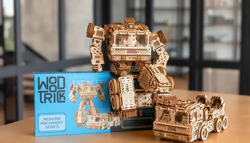 Drewniany robot i ciężarówka z serii Modern Machinery, to wspaniałe puzzle 3d do samodzielnego złożenia.