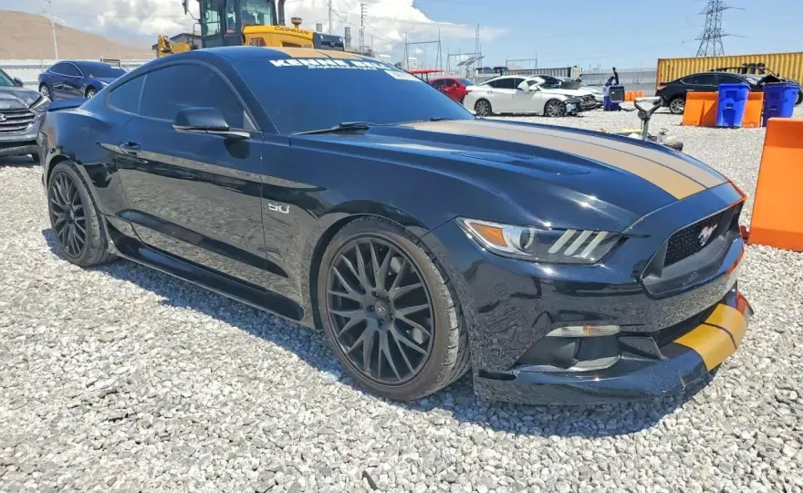 Ford Mustang GT z V8 - osiągi, koszty i kontrola przed zakupem