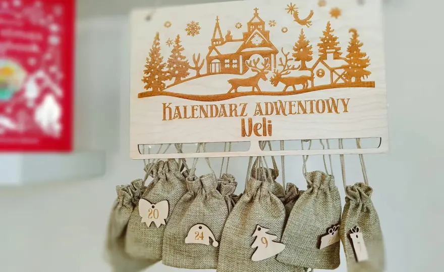 Drewniany kalendarz adwentowy - jak wybrać i wypełnić?
