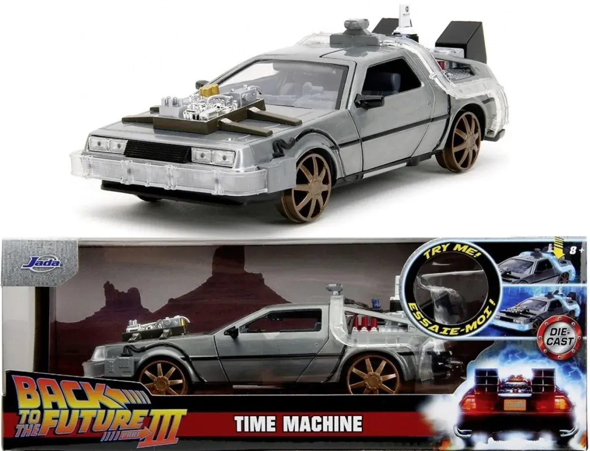 Model **delorean auto** z filmu "Powrót do przyszłości III", gotowy do podróży w czasie.